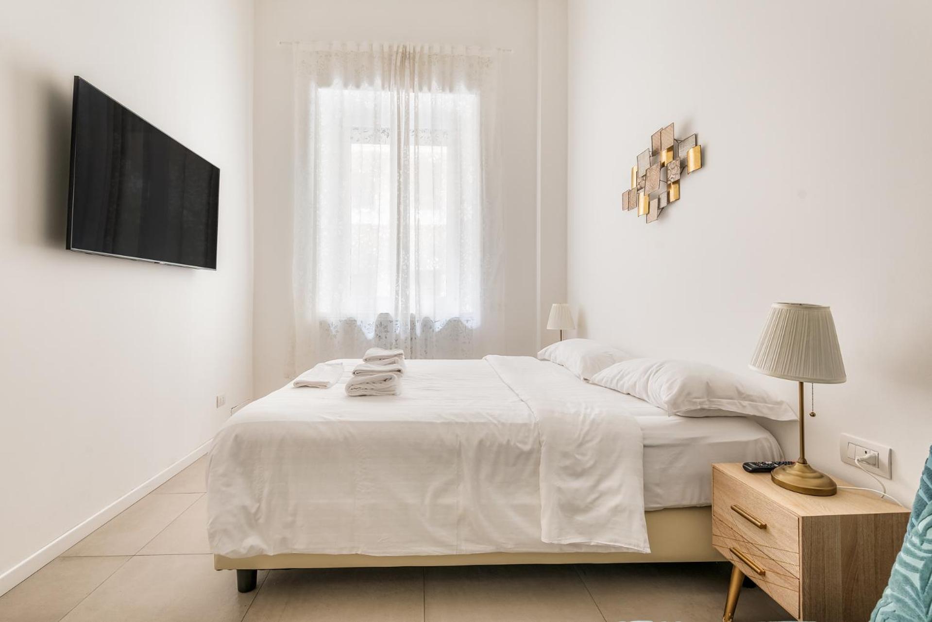 Brand New 5 Pax Wifi Corso Sempione Apartamento *